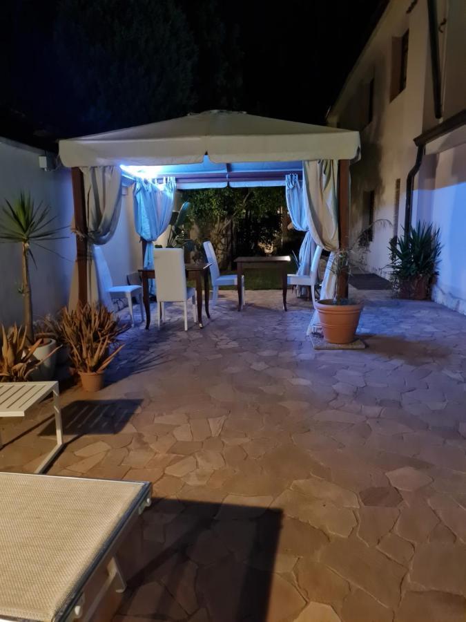 Gentarrubia Bed and Breakfast Capoterra Buitenkant foto