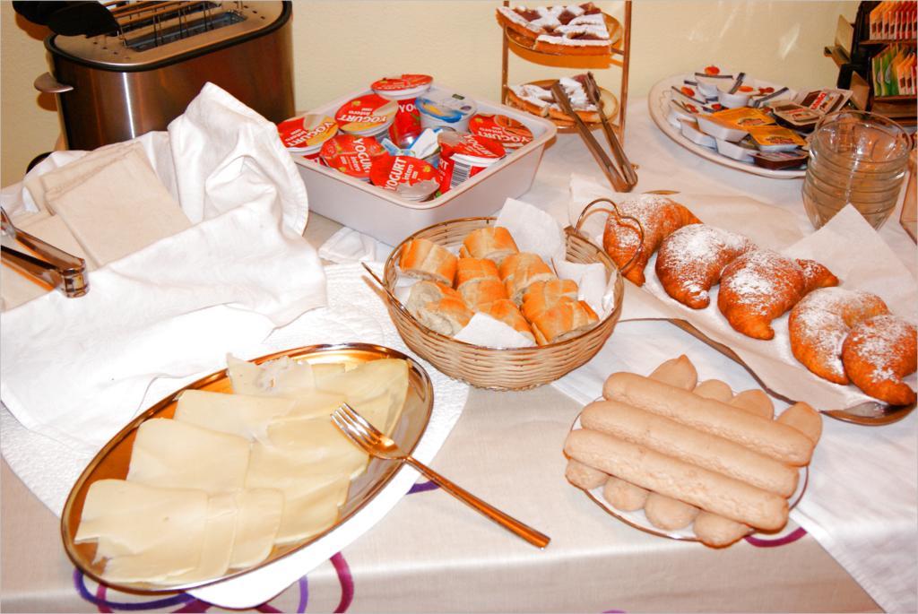 Gentarrubia Bed and Breakfast Capoterra Buitenkant foto
