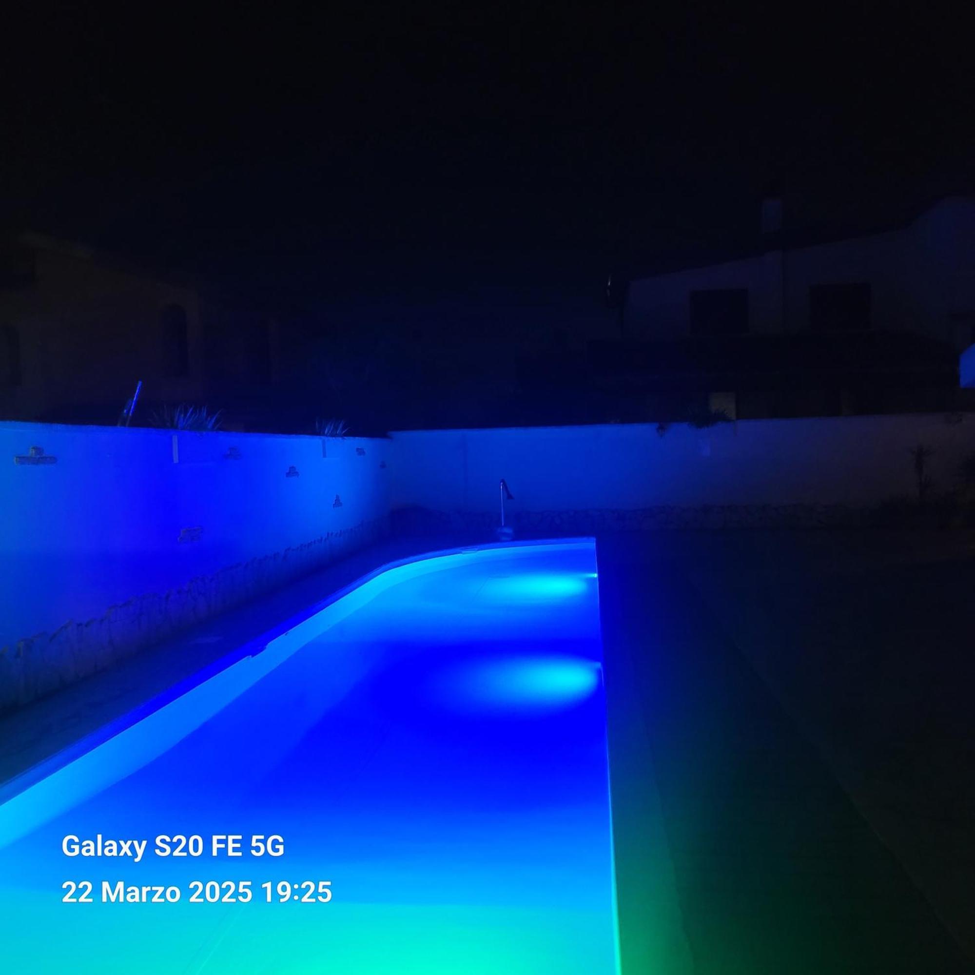 Gentarrubia Bed and Breakfast Capoterra Buitenkant foto