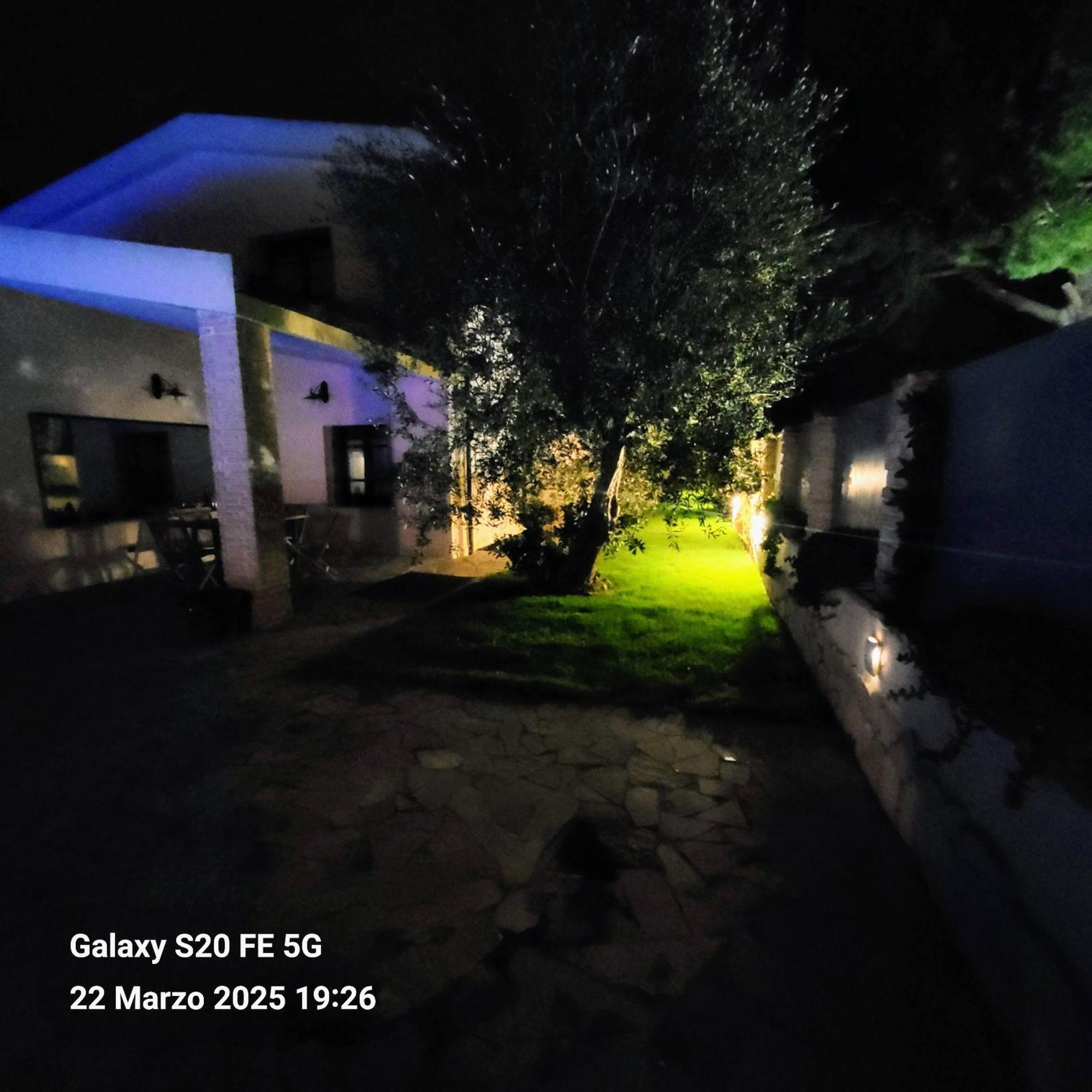 Gentarrubia Bed and Breakfast Capoterra Buitenkant foto