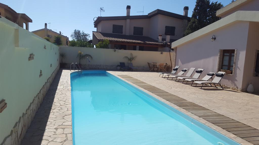 Gentarrubia Bed and Breakfast Capoterra Buitenkant foto