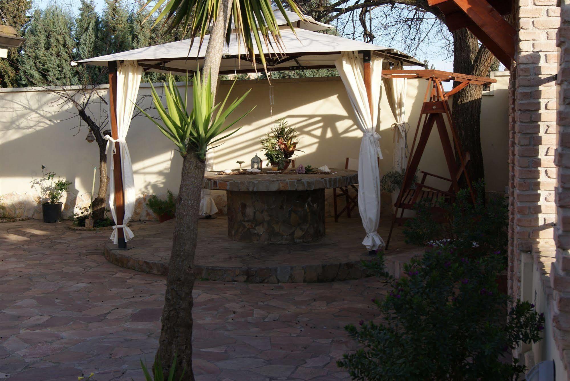 Gentarrubia Bed and Breakfast Capoterra Buitenkant foto